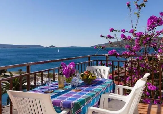 Astramaris Apartments Donji Okrug  Croatia
