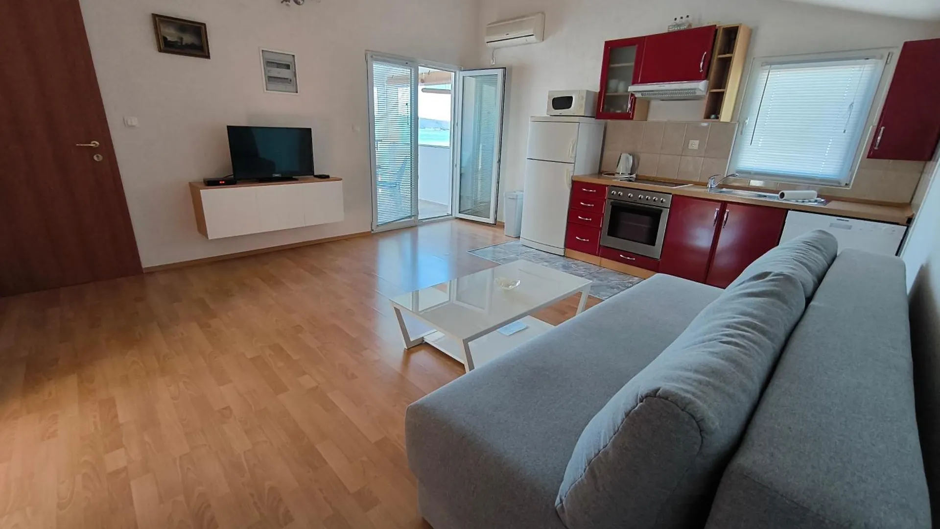 Astramaris Apartments Donji Okrug  Croatia
