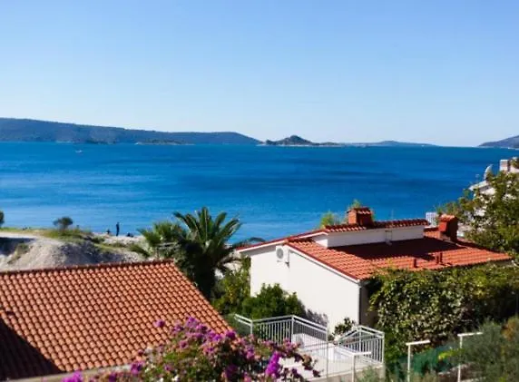 Astramaris Apartments Donji Okrug  0*, Donji Okrug (Ciovo) Croatia